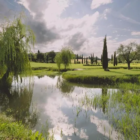 Attractive Mansion With Pool * Cignano (Tuscany)