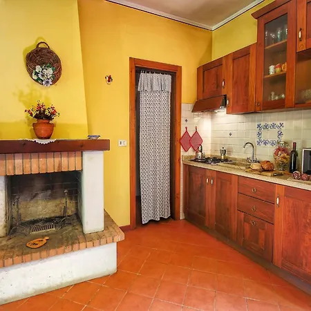 Attractive Mansion With Pool * Cignano (Tuscany)
