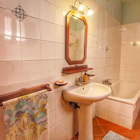 Attractive Mansion With Pool Cignano (Tuscany)