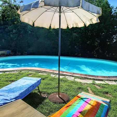 Attractive Mansion With Pool Holiday home *